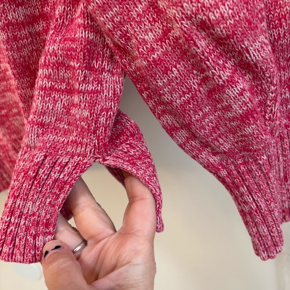 GAP Women's Thick V-Neck Sweater Red and White 100% Cotton Medium fit like Large - Picture 6 of 8